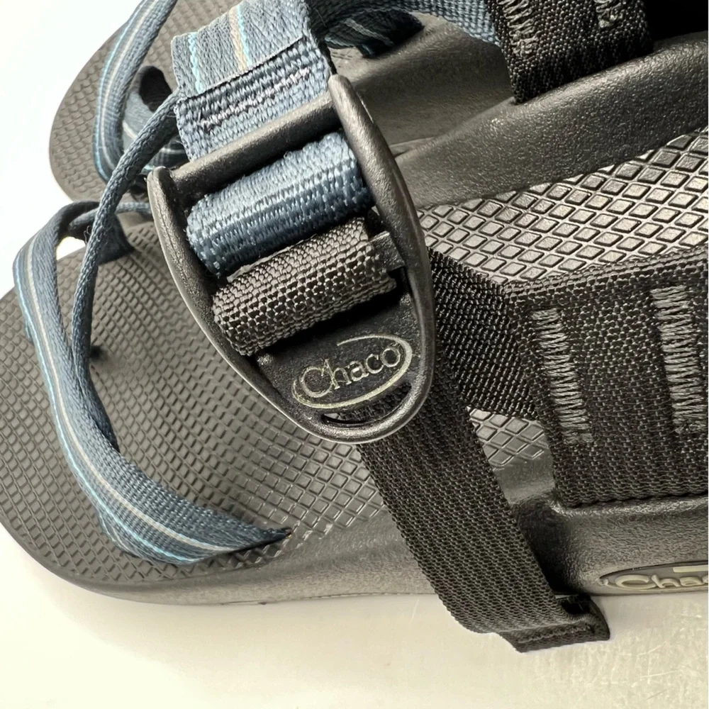 Chaco Z2 Unaweep Sandals Black Blue Men’s Size 10